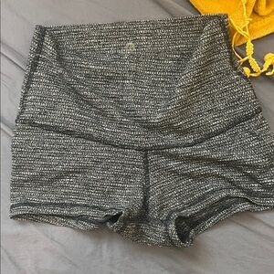Lululemon high waisted Black and Gray pattern Shorts